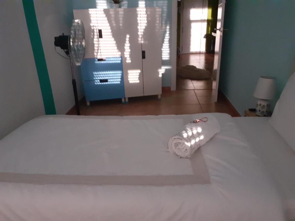 Viva Habitación en casa particular Valencia